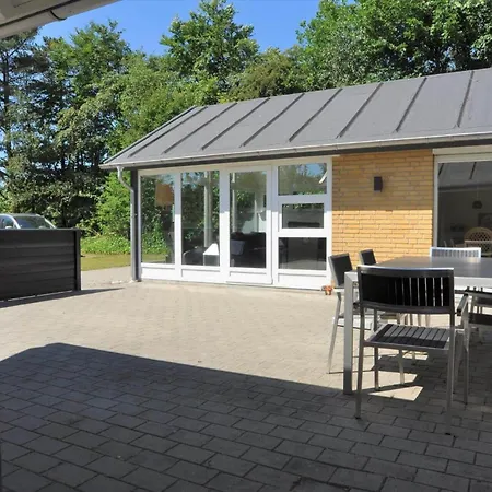 30060-ulfborg-irisvej-391 بيت للعطل *