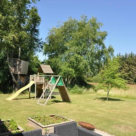 30060-ulfborg-irisvej-391 بيت للعطل *